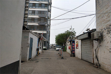 铁西小区两室一厅66平简装有储出售